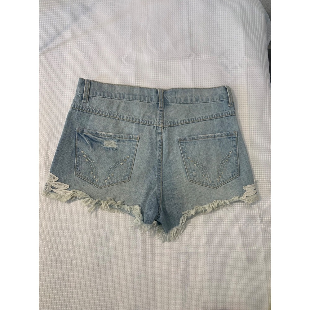 (D-200)Hollister Denim Shorts High Rise Distressed Lace Trim Light Wash Size 3/2 - Picture 3 of 7